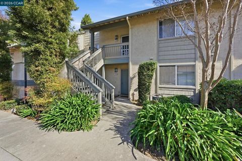 Photo of 1050 Summershore Ct Ct, San Jose, CA 95122 (MLS # 41127140)
