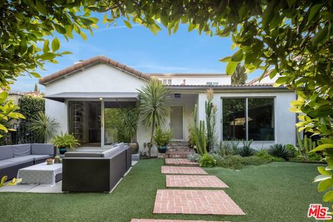517 N Laurel Avenue Los Angeles CA 90048