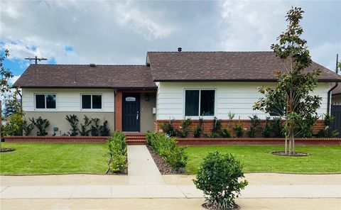 Photo of 20432 Gresham Street, Winnetka, CA 91306 (MLS # SR26081232)