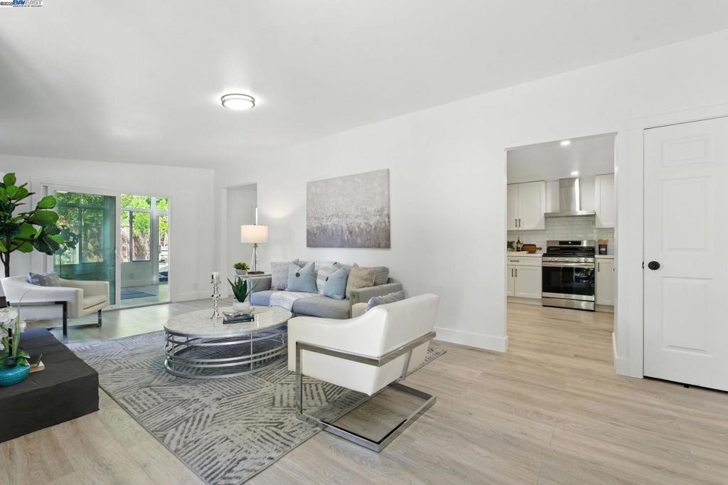 4605 Driftwood Ct