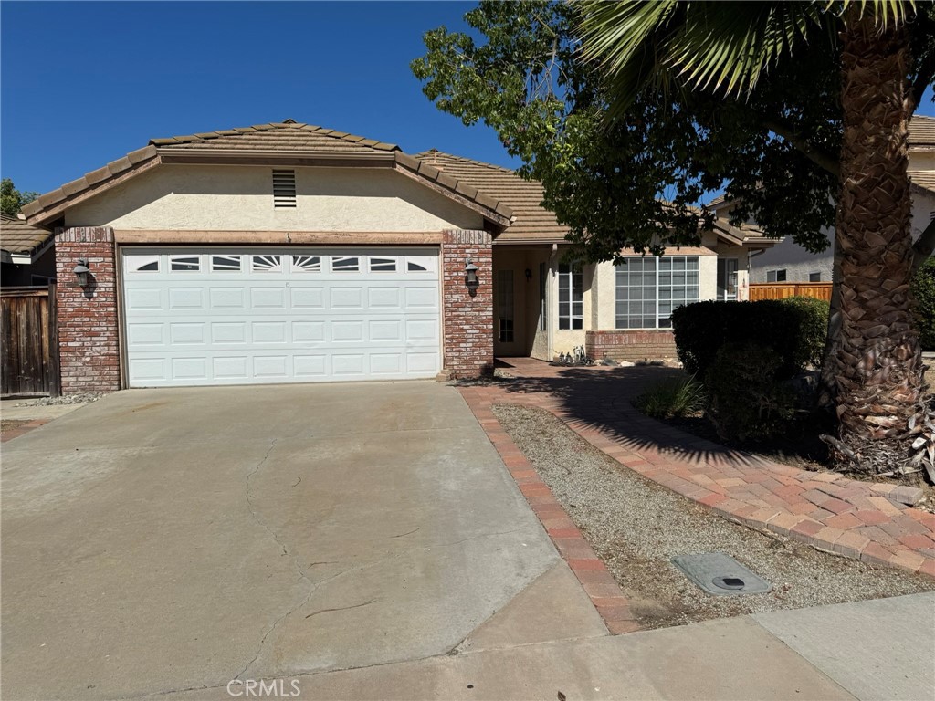 CLEAN ~ SINGLE STORY ~ 3 BEDROOM/2 BATH ~ TEMECULA AREA HOME, APPROXIMATELY 1,477 SQFT. FEATURES INCLUDE; A ENTRY LIVING ROOM/DINING GREAT ROOM. KITCHEN WITH GRANITE COUNTER TOPS ~ DISHWASHER ~ STOVE ~ BUILT-IN MICROWAVE ~ GARBAGE DISPOSAL, LOTS OF CABINET SPACE & ISLAND ATTACHED TO FAMILY ROOM W/ FIREPLACE. PRIMARY BEDROOM & BATH WITH WALK-IN CLOSET, DUAL SINK VANITY. TWO LARGE GUEST HALLWAY BEDROOMS & BATHROOM. SEPARATE INDOOR LAUNDRY ROOM. ATTACHED TWO CAR GARAGE. CLOSE TO SCHOOLS, SHOPPING MALL, RESTAURANTS, I-15 FREEWAY ACCESS, PARKS AND MORE.