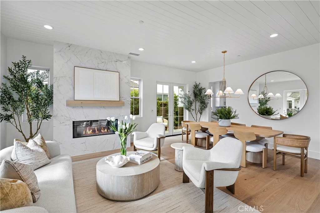 1736 Port Sheffield Place