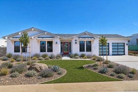 Photo of 425 Bell Ranch Road Rd, Solana Beach, CA 92075 (MLS # 260017925SD)