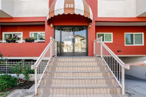 Photo of 310 E Providencia Avenue #108, Burbank, CA 91502 (MLS # GD26060141)