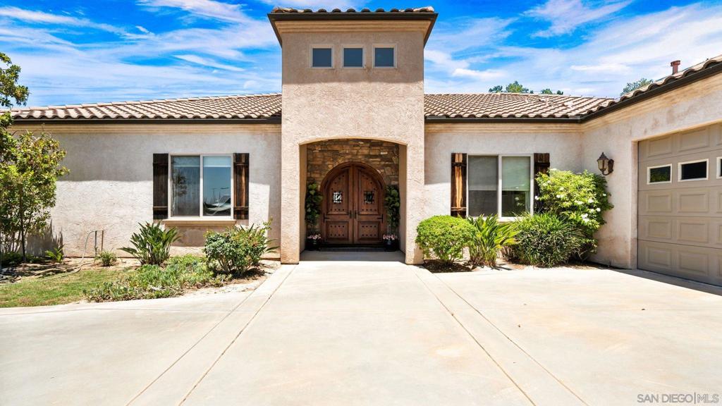 1485 Santa Fe Hills