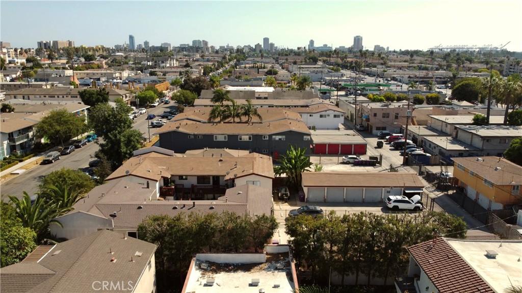 Wrigley Area (WR) - Residential Income