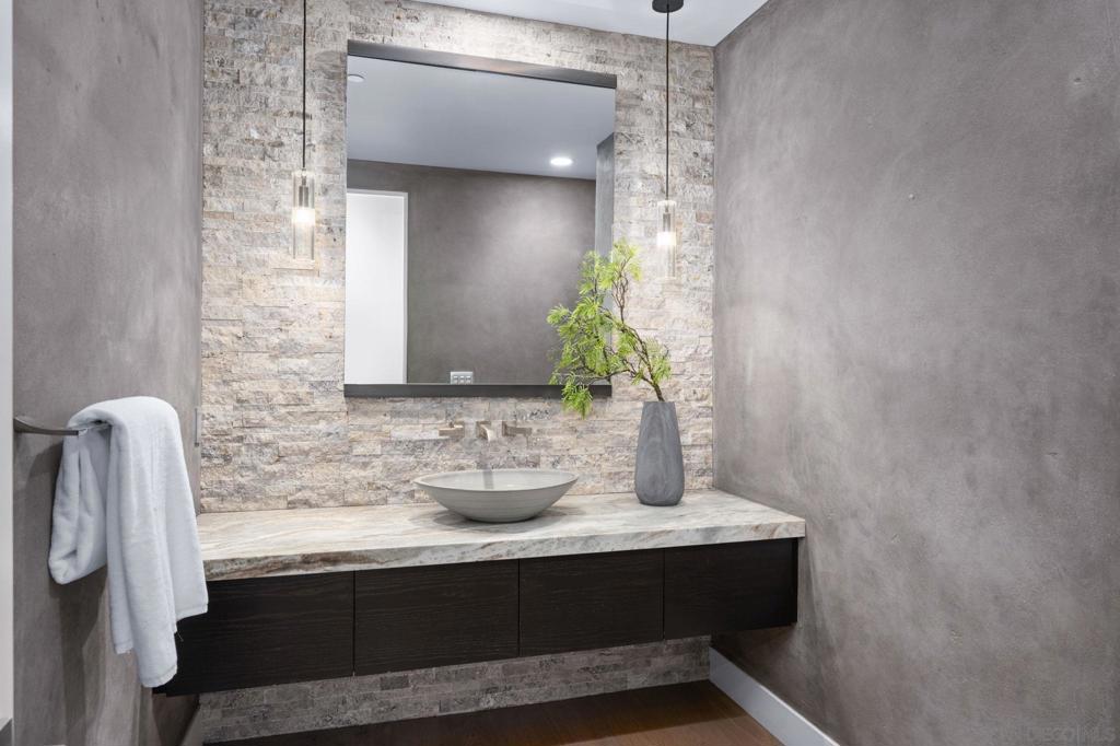 Rancho Santa Fe - Residential