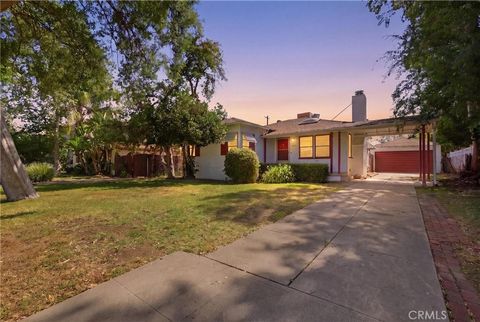 Photo of 5710 Cantaloupe AVE, Valley Glen, CA 91401 (MLS # GD26114341)