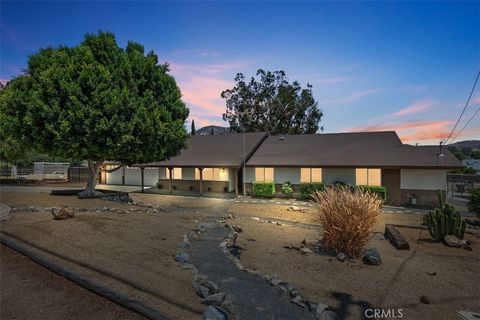 Photo of 2703 Reservoir Drive, Norco, CA 92860 (MLS # OC25134150) Photo of 2703 Reservoir Drive, Norco, CA 92860 (MLS # OC25134150)