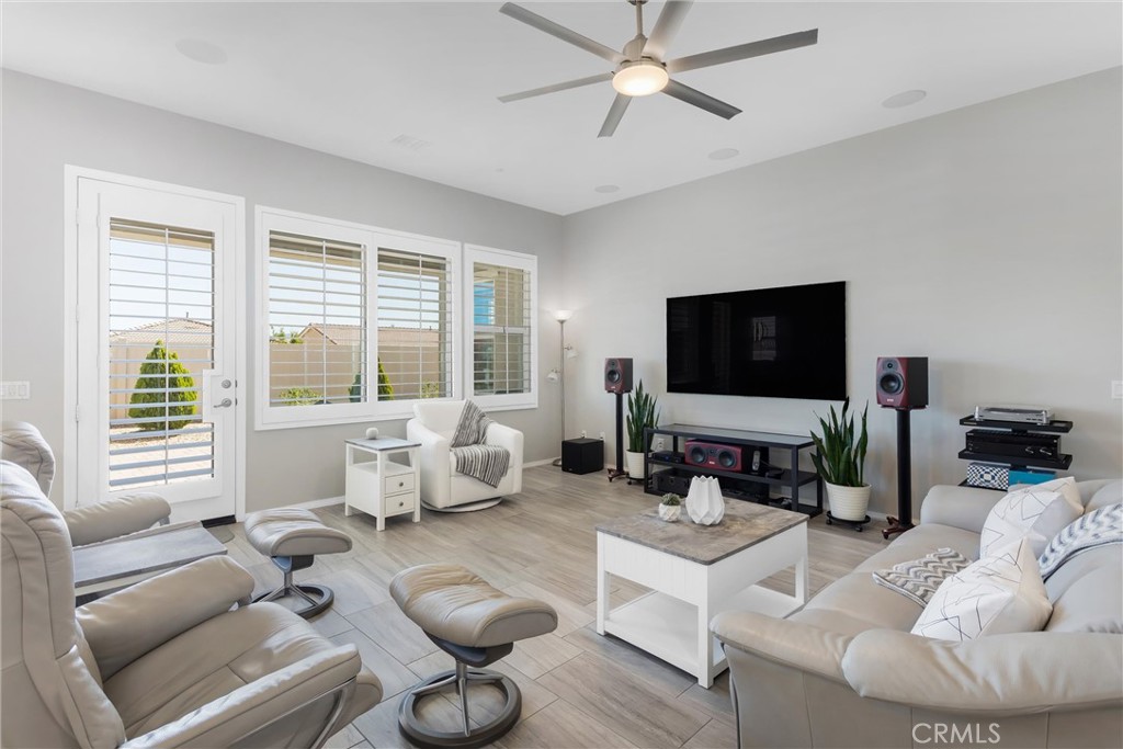 1545 Rio Grande
