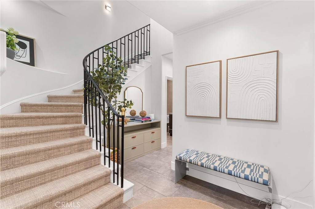 Corona del Mar South of PCH (CDMS) - Residential