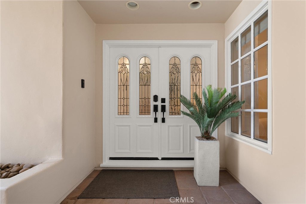 Corona del Mar South of PCH (CDMS) - Residential