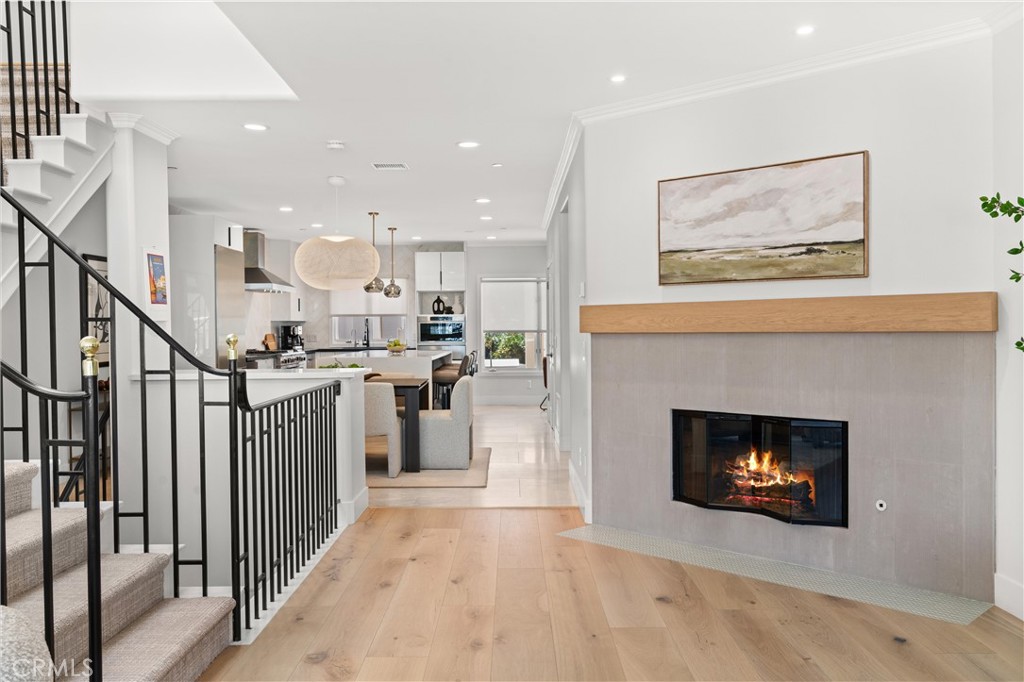 Corona del Mar South of PCH (CDMS) - Residential