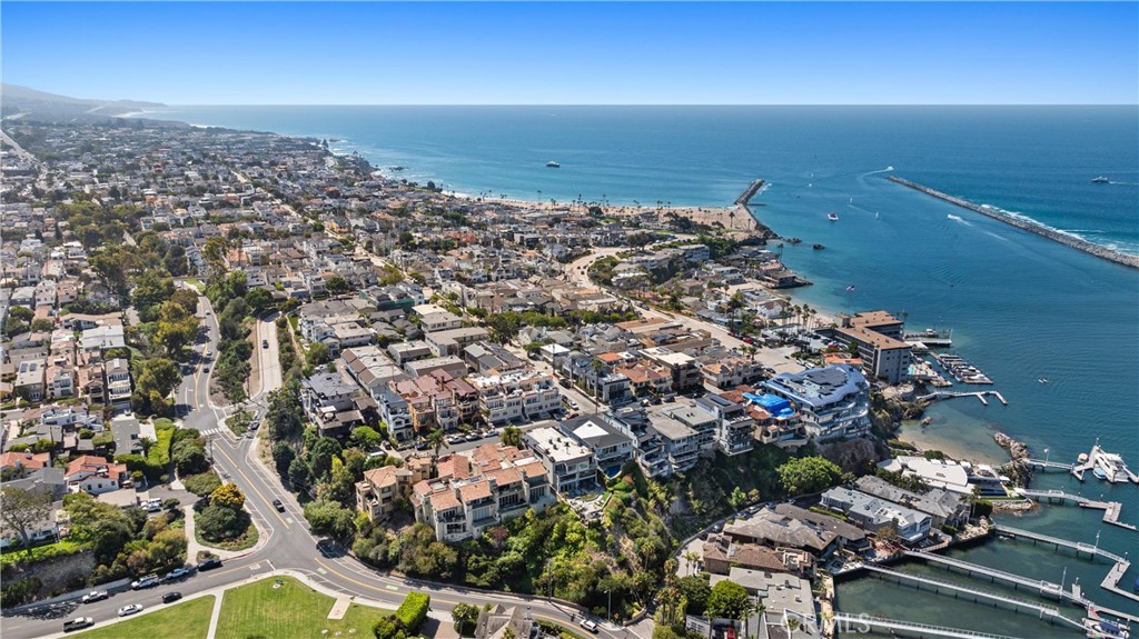 Corona del Mar South of PCH (CDMS) - Residential