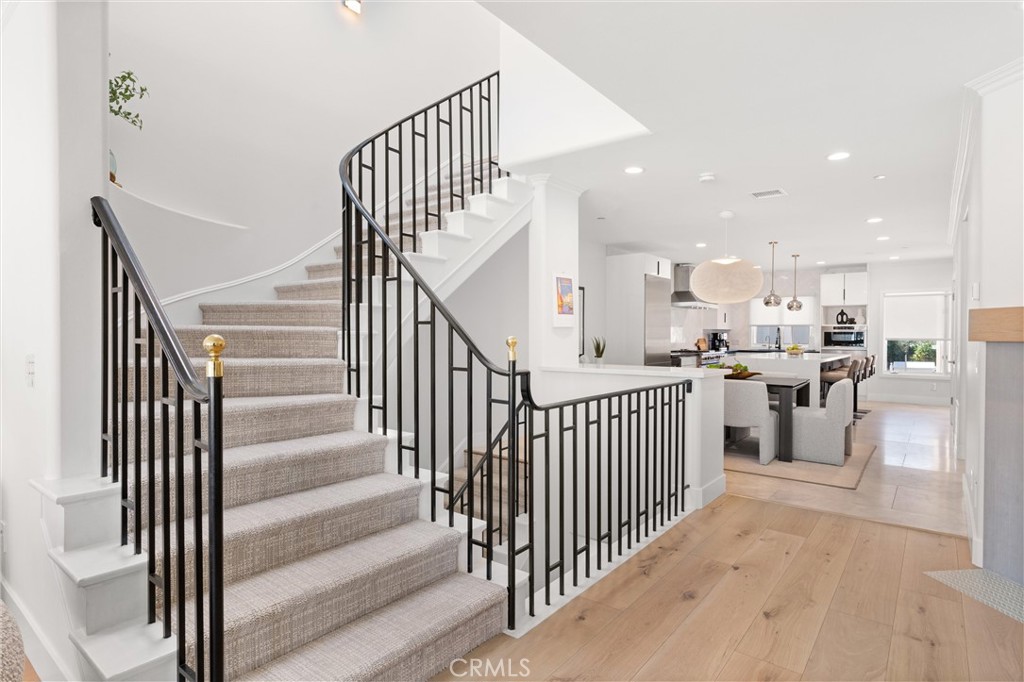 Corona del Mar South of PCH (CDMS) - Residential