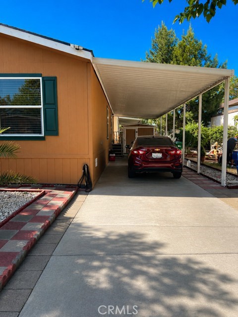 3524 E Avenue R