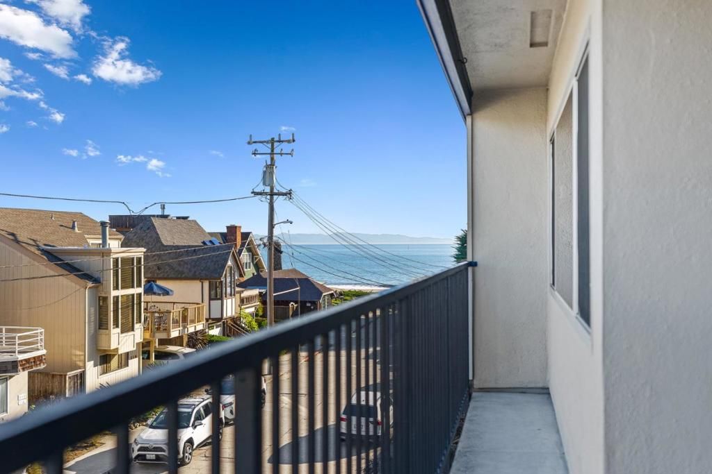 Photo of 220 Atlantic Avenue #310, Santa Cruz, CA 95062 (MLS # ML82025314)