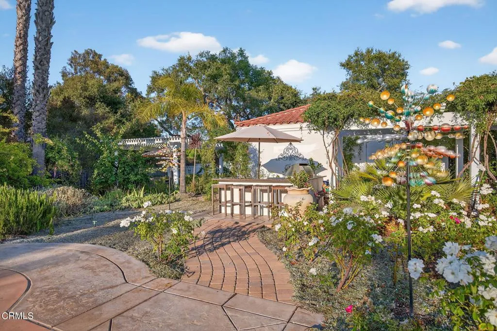 Ojai, California 93023, United States, 3 Bedrooms Bedrooms, ,3 BathroomsBathrooms,Residential,Active,187170