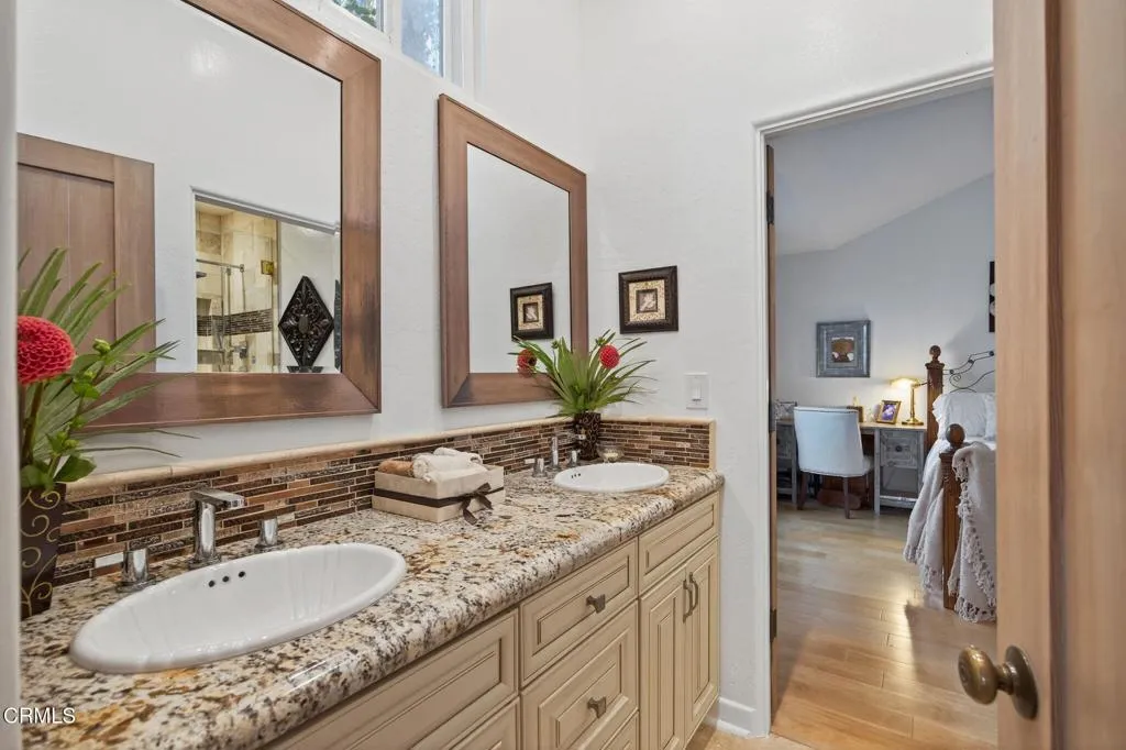 Ojai, California 93023, United States, 3 Bedrooms Bedrooms, ,3 BathroomsBathrooms,Residential,Active,187170