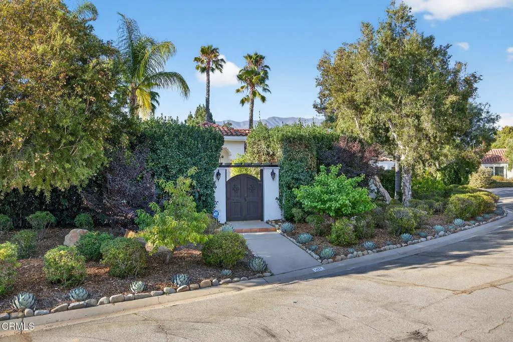 Ojai, California 93023, United States, 3 Bedrooms Bedrooms, ,3 BathroomsBathrooms,Residential,Active,187170