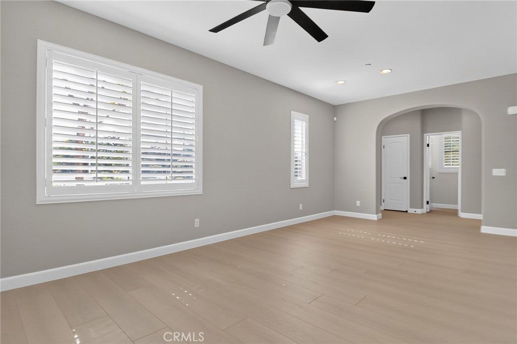 37406 Paseo Violeta