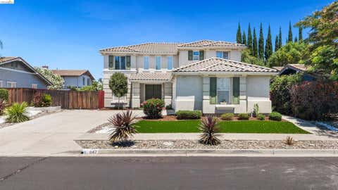 Photo of 647 Macadamia Ct CT, Brentwood, CA 94513 (MLS # 41139233)