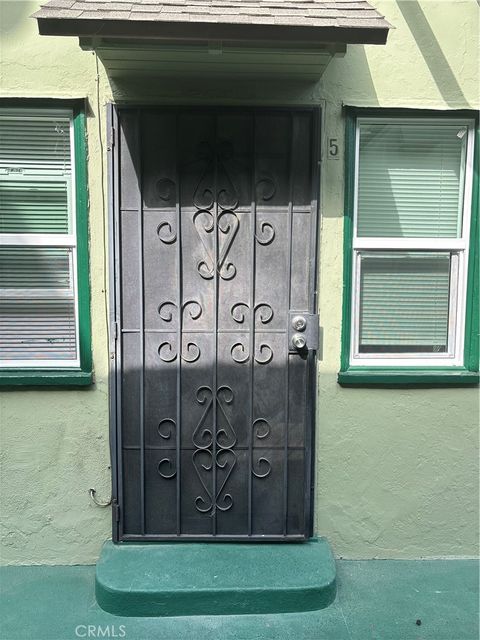 Photo of 1917 E 4th St #5, Long Beach, CA 90802 (MLS # PW26023468)