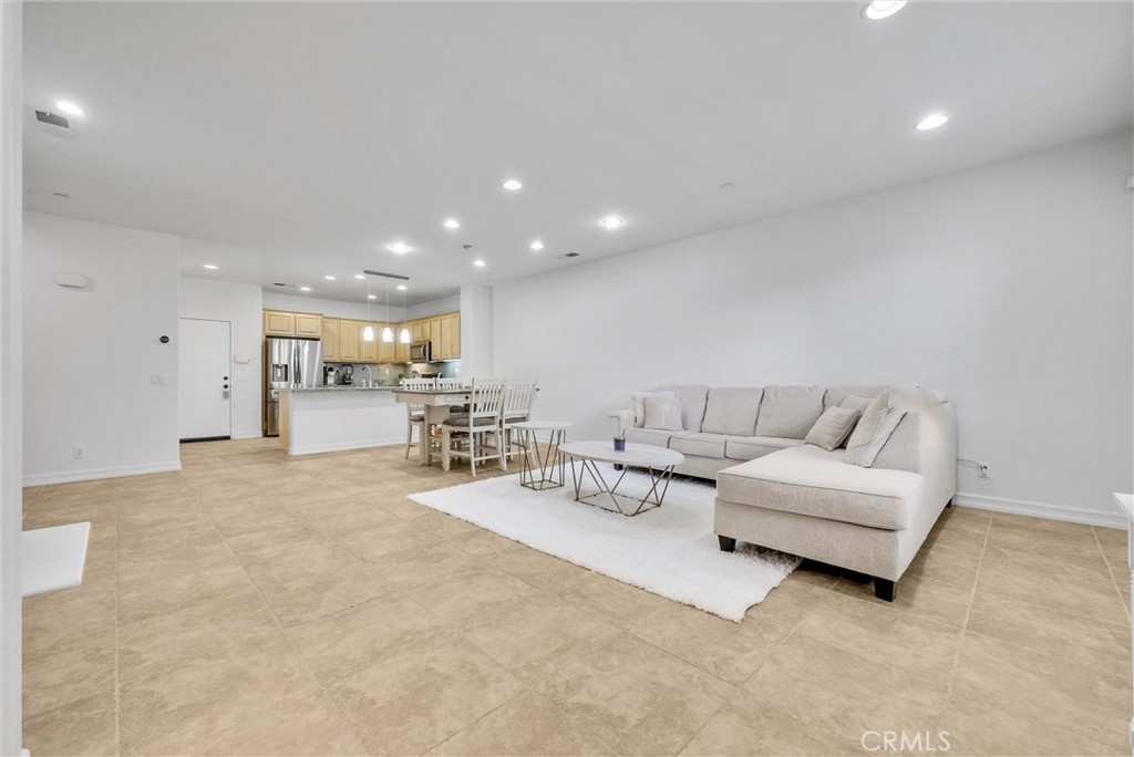 15723 Parkhouse Drive 105
