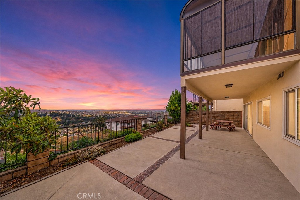 704 Crest Vista Drive