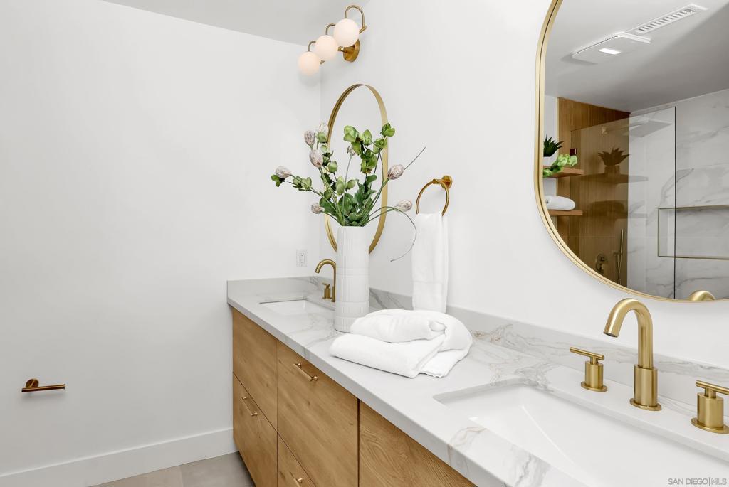 Tierrasanta - Residential