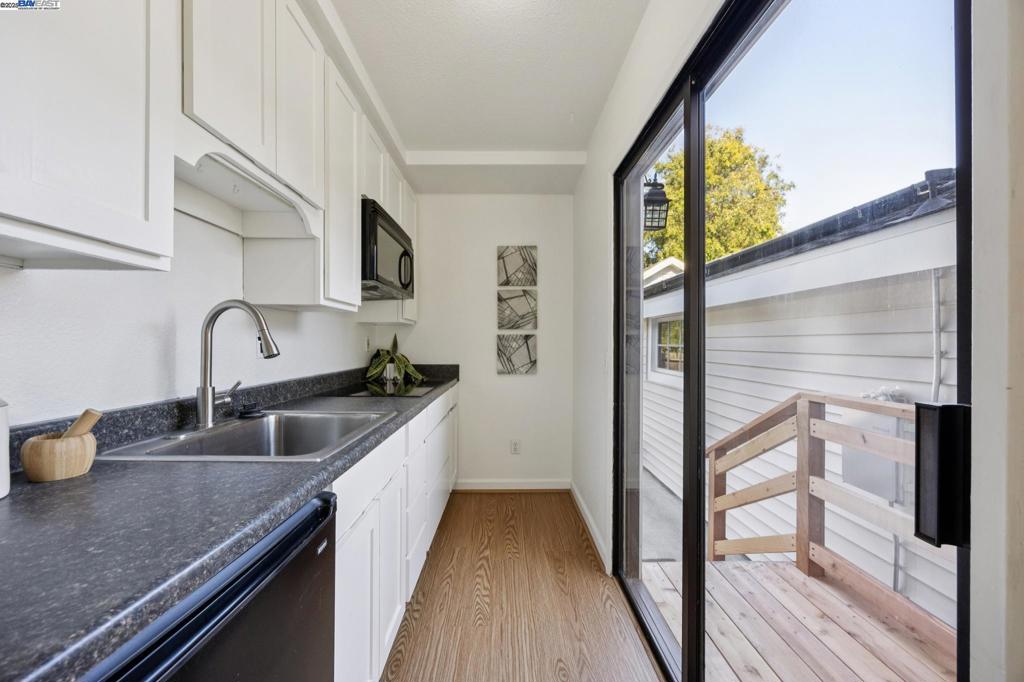 BAY FARM - Residential Income