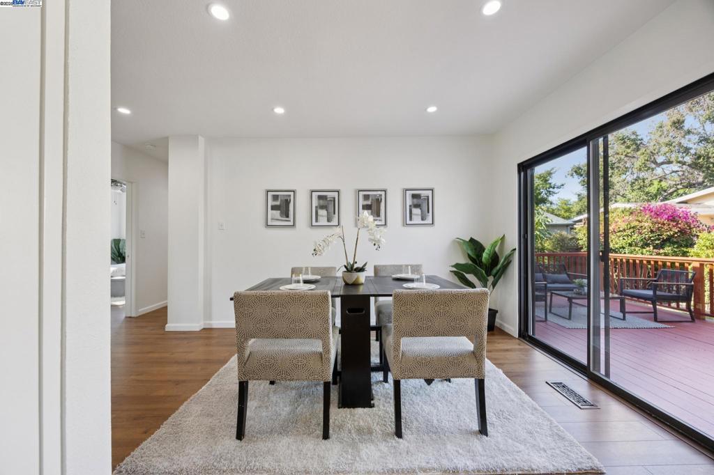 BAY FARM - Residential Income
