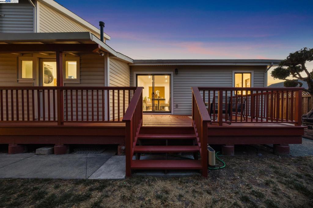 BAY FARM - Residential Income
