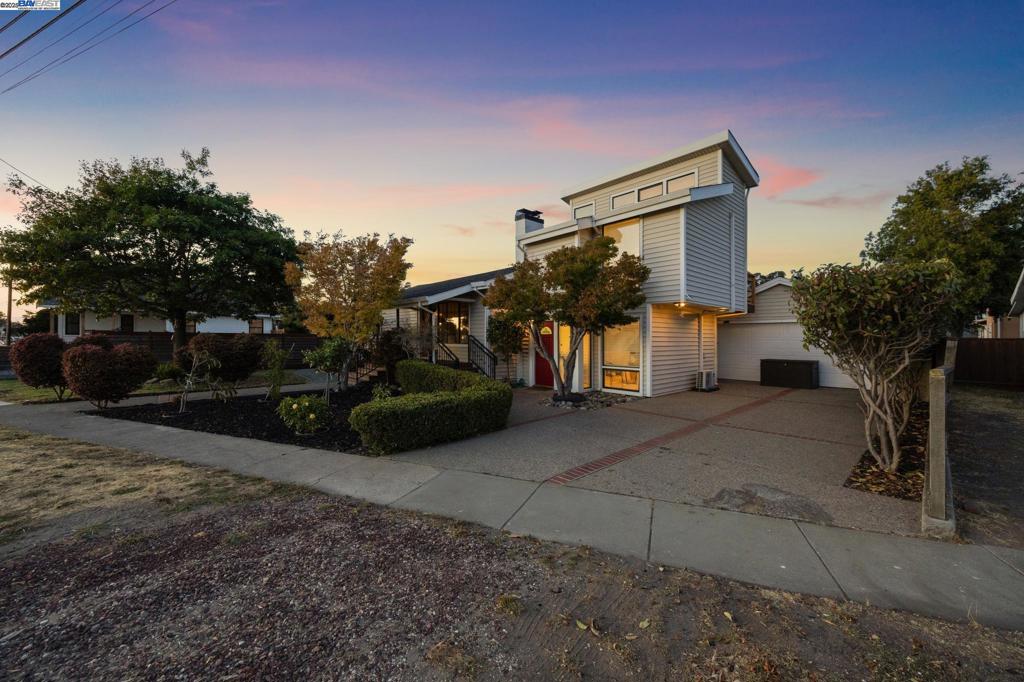 BAY FARM - Residential Income