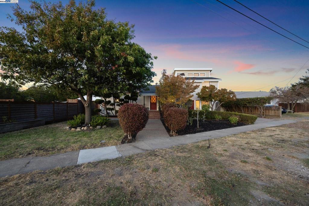 BAY FARM - Residential Income