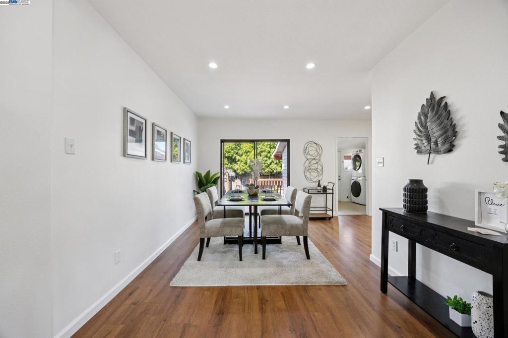 BAY FARM - Residential Income