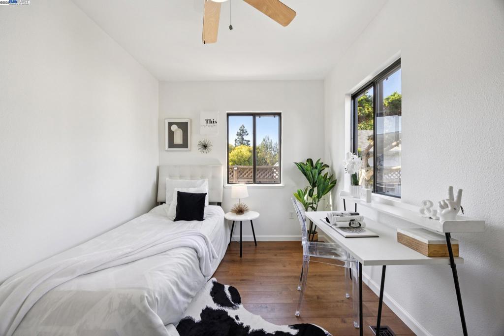 BAY FARM - Residential Income