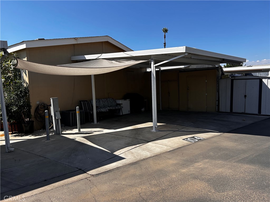 1635 W Covina 104