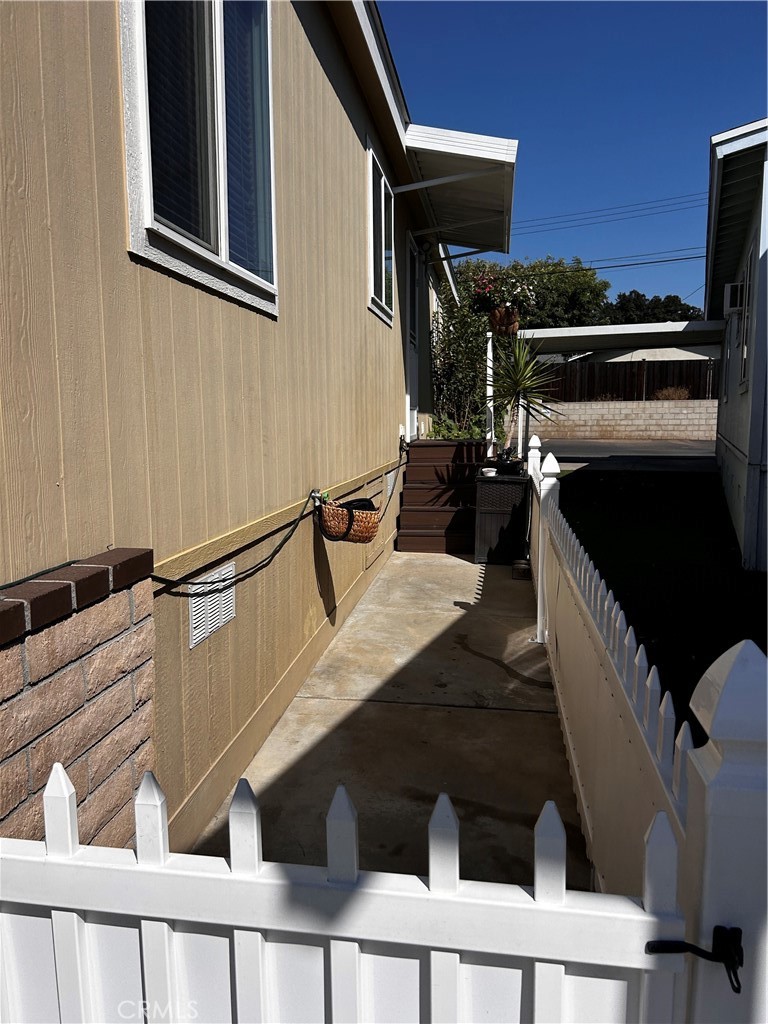 1635 W Covina 104