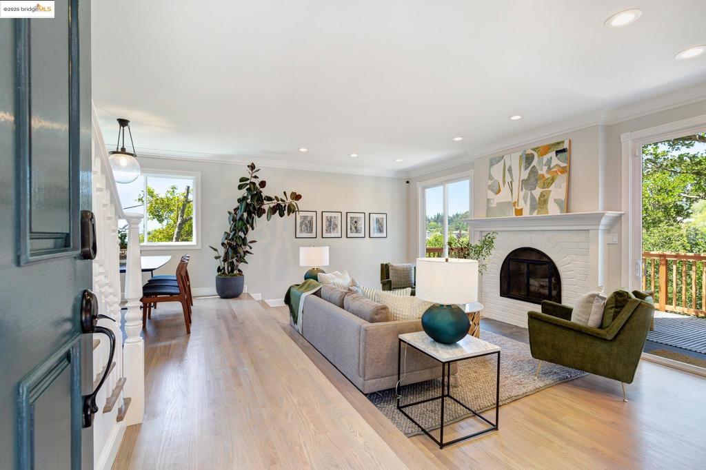 PIEDMONT - Residential