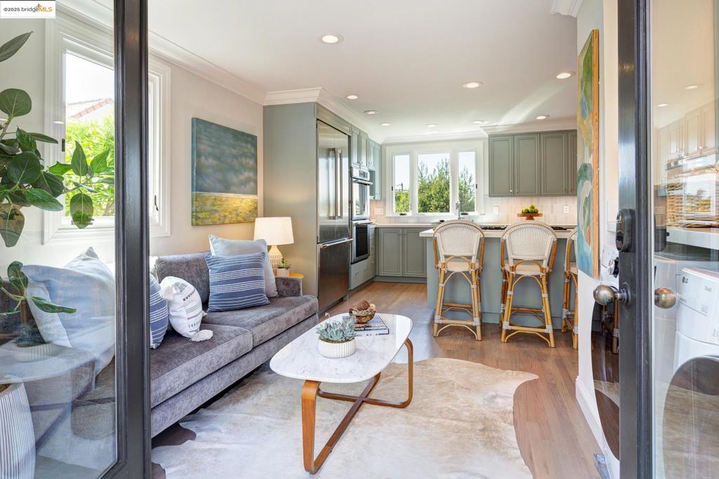 PIEDMONT - Residential