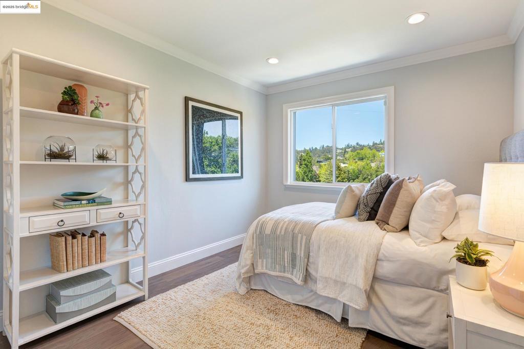 PIEDMONT - Residential