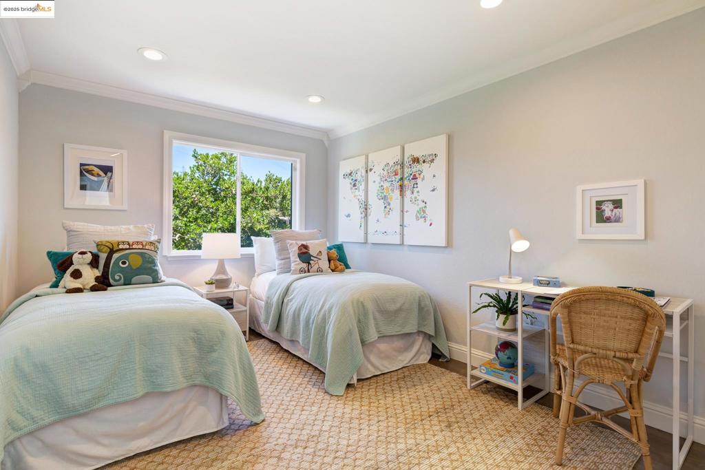 PIEDMONT - Residential