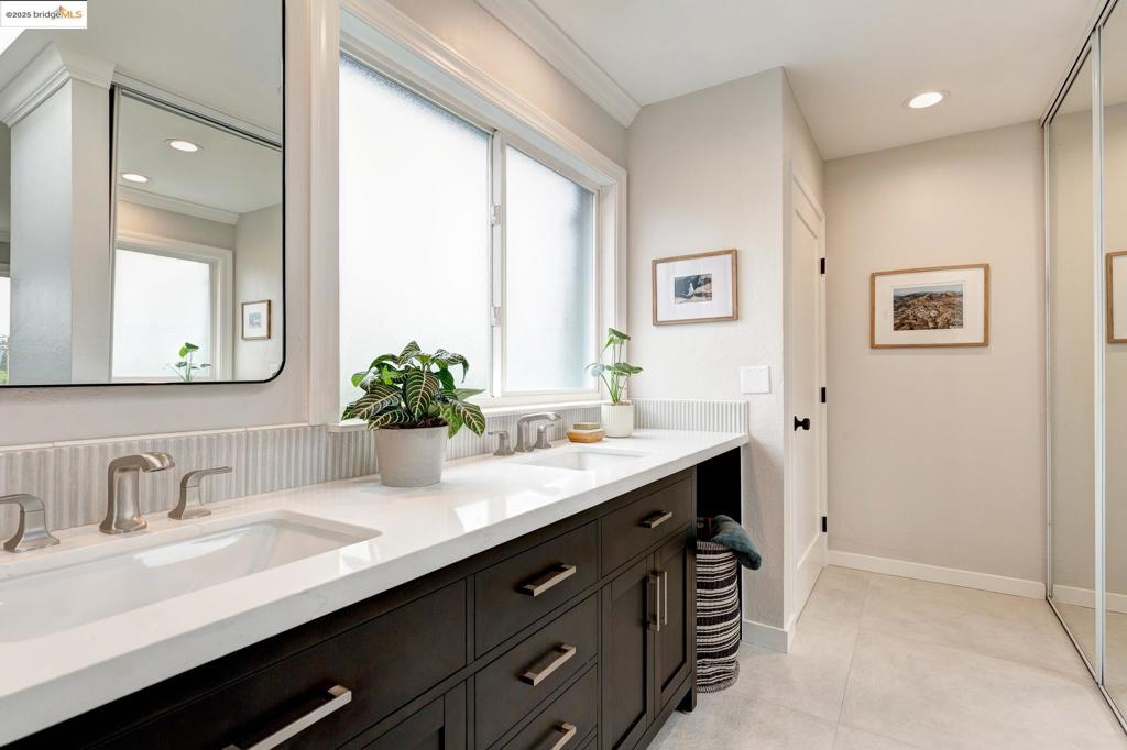 PIEDMONT - Residential