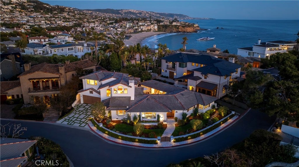 138 Emerald Bay