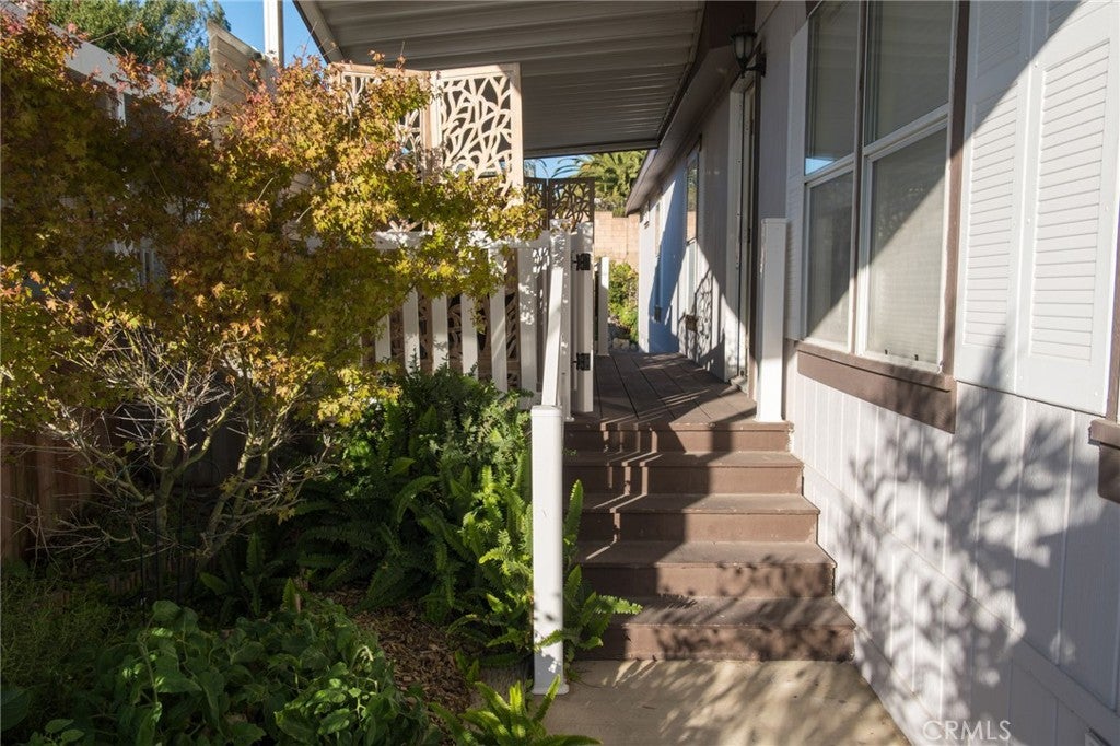 765 Mesa View 201