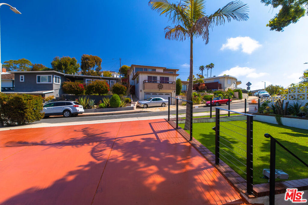 8351 Zitola Terrace