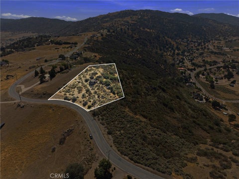 Photo of 26541 Skyline Drive, Tehachapi, CA 93561 (MLS # PI26197674)