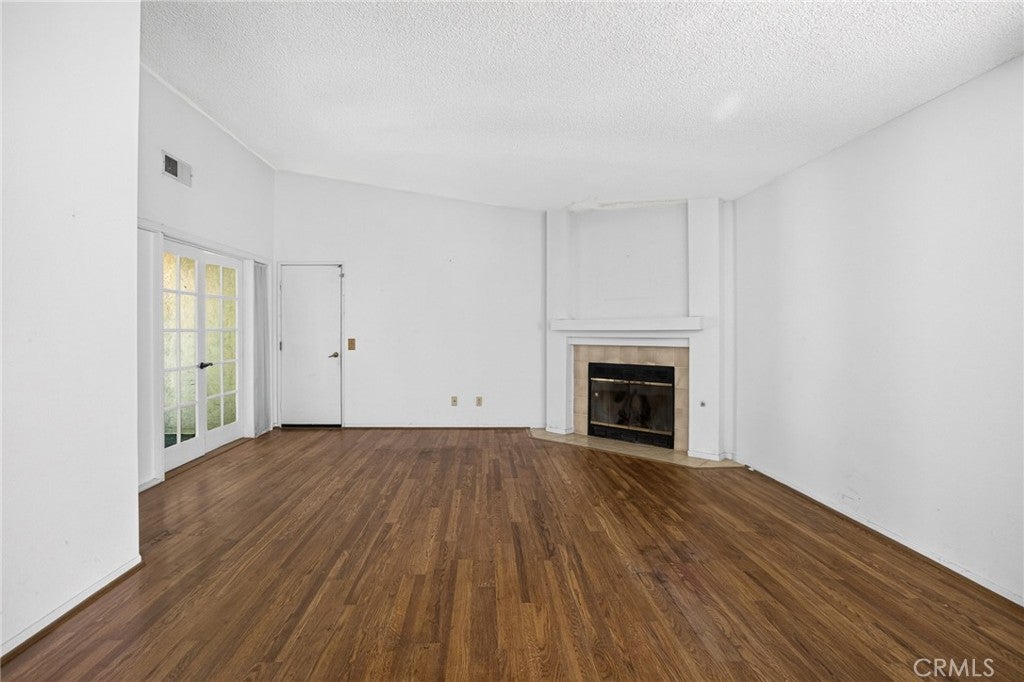 3033 W Fruitvale