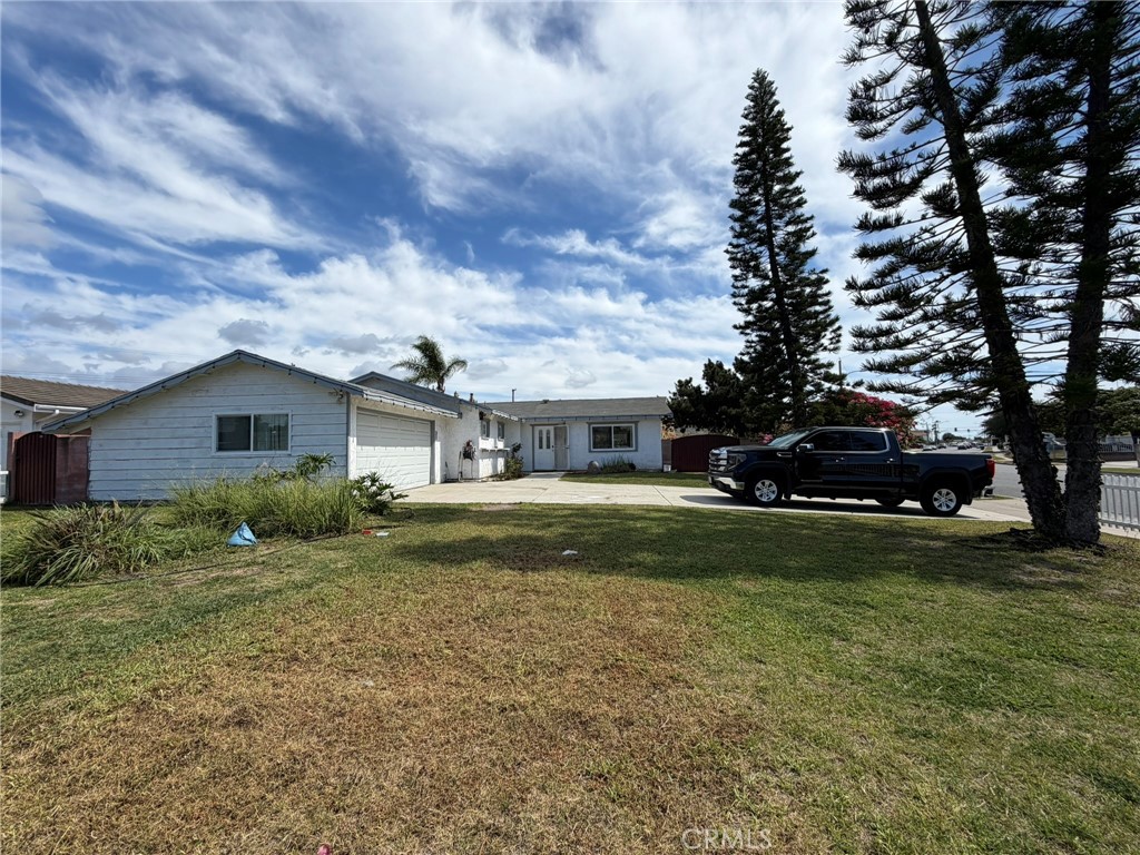 10402 Bowen